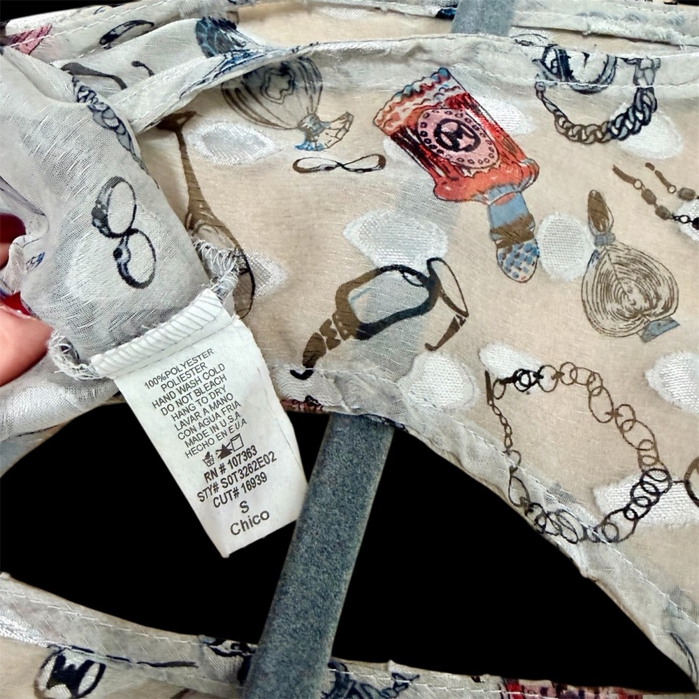 Akira Silver Gray Sheer Shimmery Polka Dot Blouse with Cosmetics Print Sz S - Picture 5 of 6